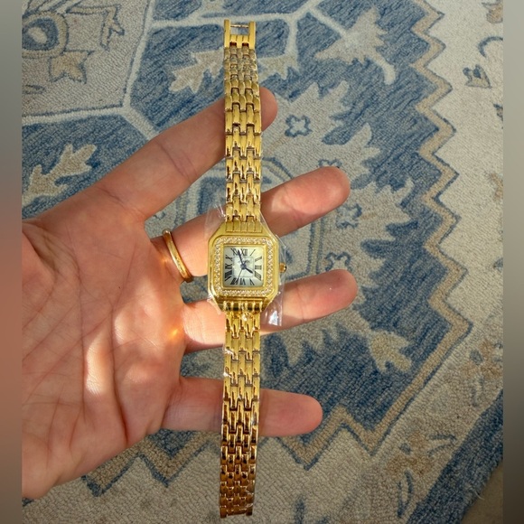 Panthere Classic Rectangle Gold Crystal Watch main image 5